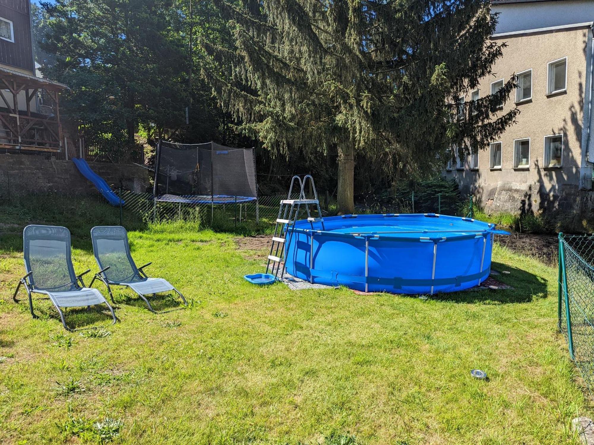F4 - Urlaubsmagie - Grosse Wohnung Fuer Bis Zu 10 Personen Зебниц Екстериор снимка